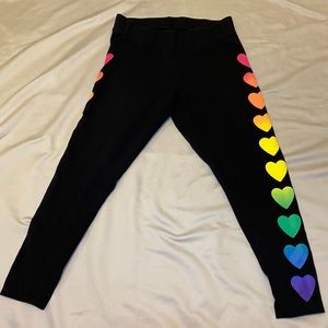 Torrid - Celebrate Love Premium Legging Rainbow Hearts + Green Legging - size 2